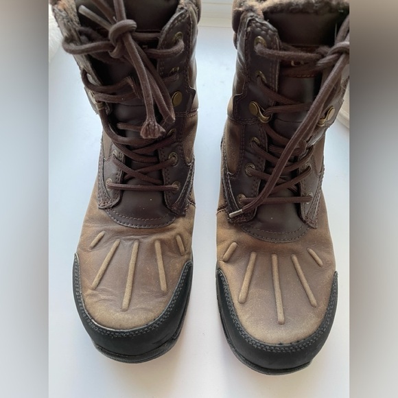 Men Ugg Felton Boot - Picture 5 of 8